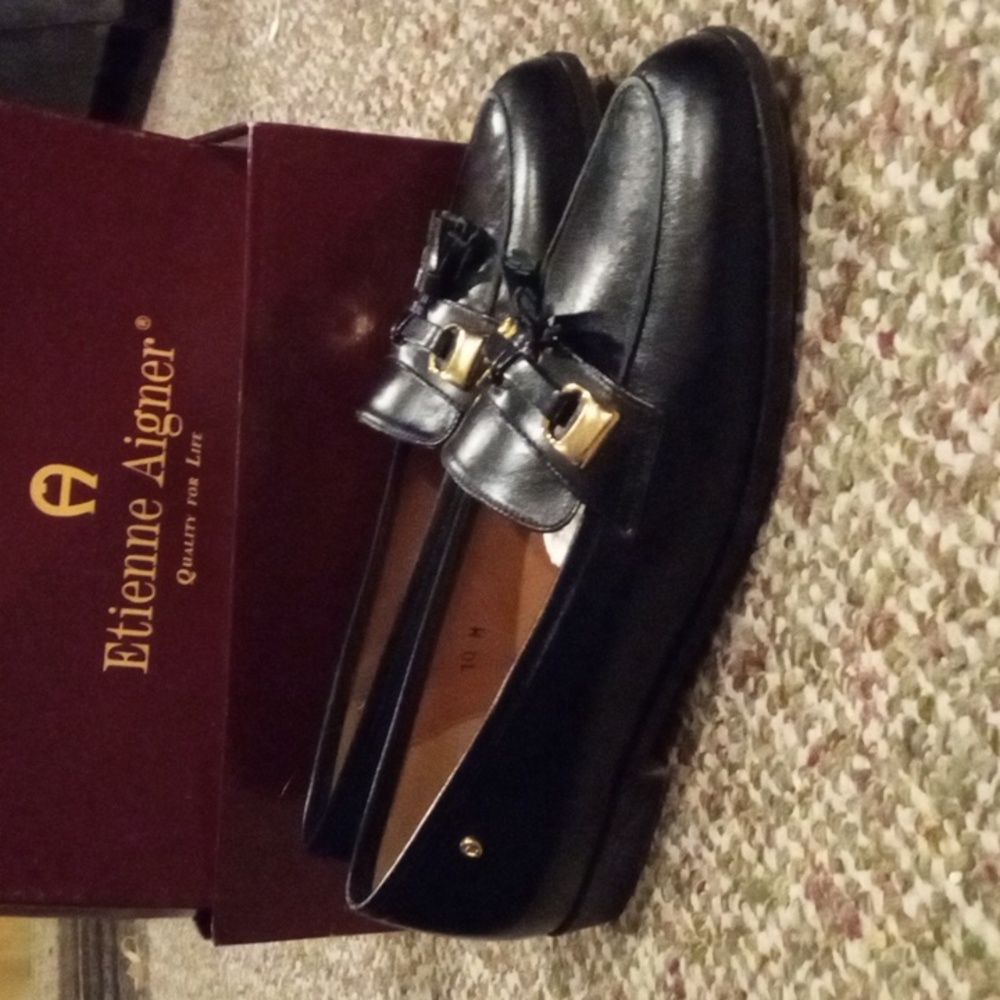 Etienne Aigner Women's Black Loafer size 10